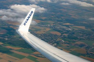 Αντιμονοπωλιακές ριπές από τη Ryanair